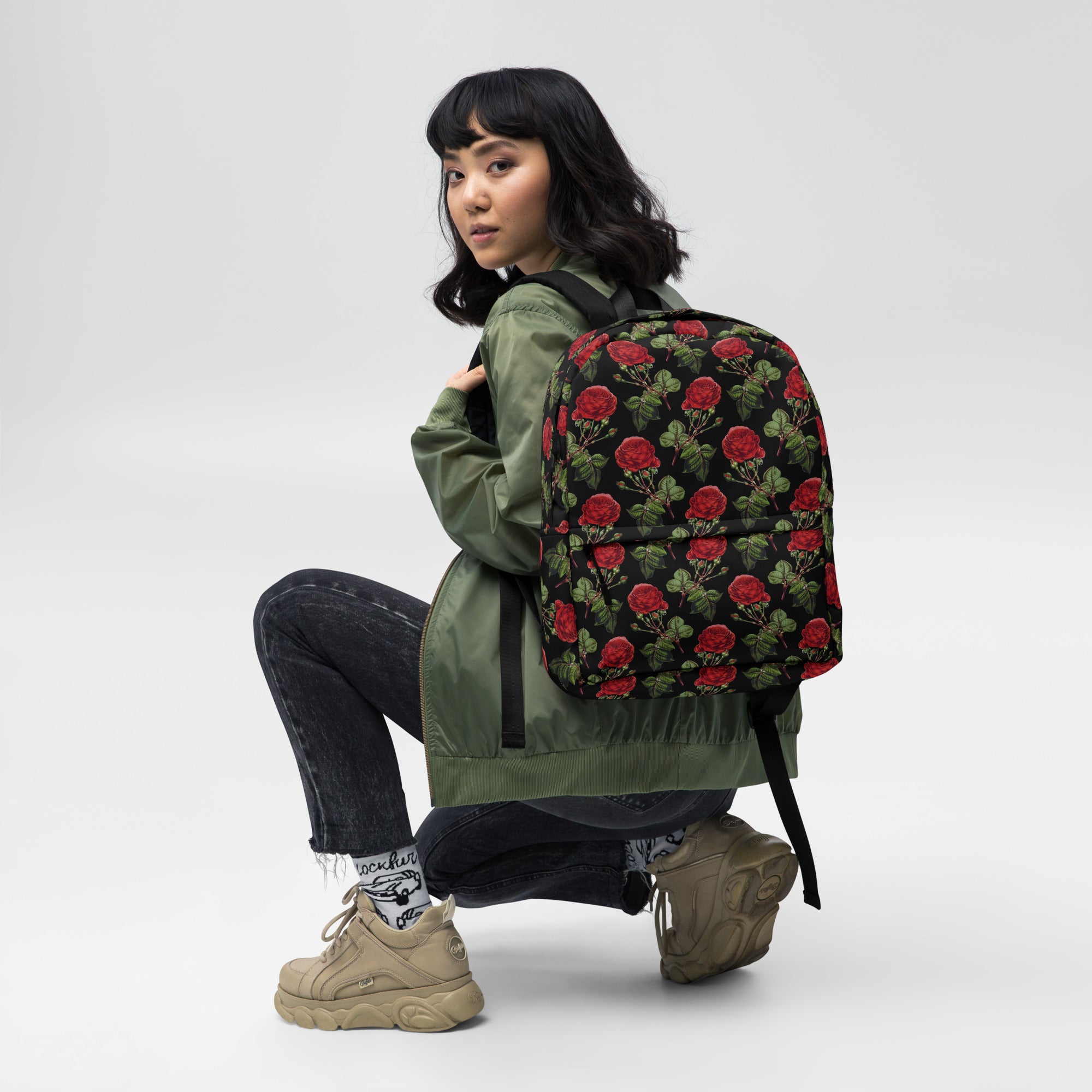 Vintage Red Roses Print Floral Black Casual School Backpack