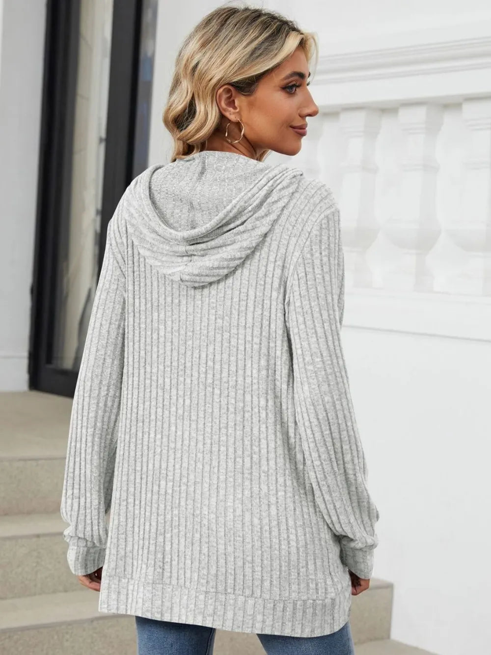 b3882f19-451a-49bb-8e30-8b797313f0a9-Max