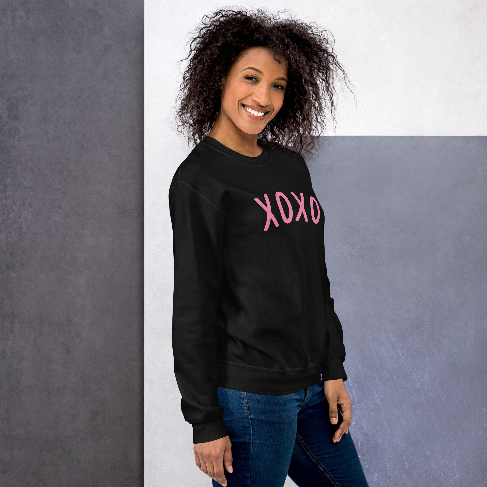 Preppy XOXO Crewneck Sweatshirt in Pink, White & Black